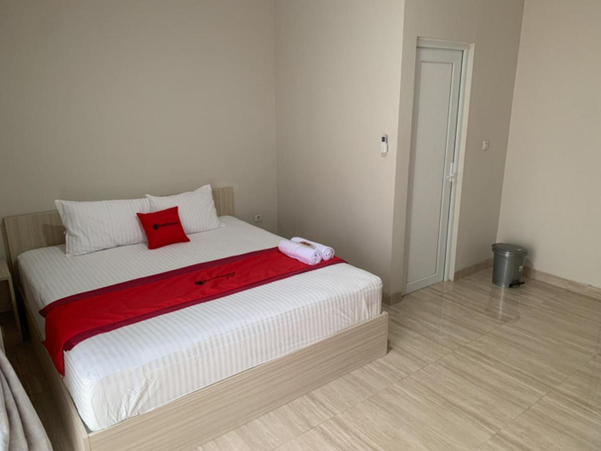 Reddoorz Near Alun Alun Purbalingga Hotel Eksteriør billede